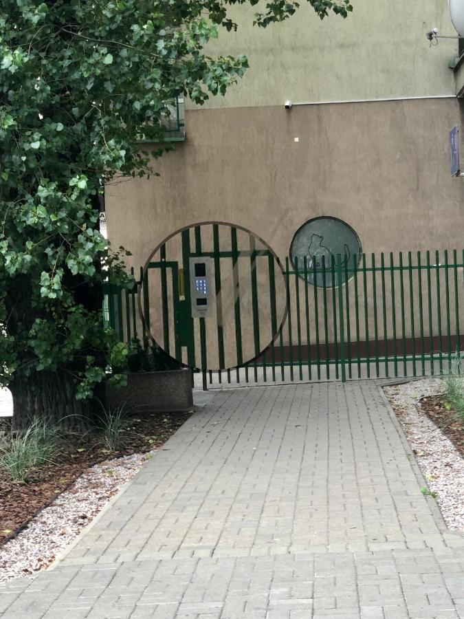 Zwykle Mieszkanie Na Wilenska, Trzy Przystanki Do Starego Miasta,Dwa Przystanki Do Szpitala Praskiego Varşovia Exterior foto